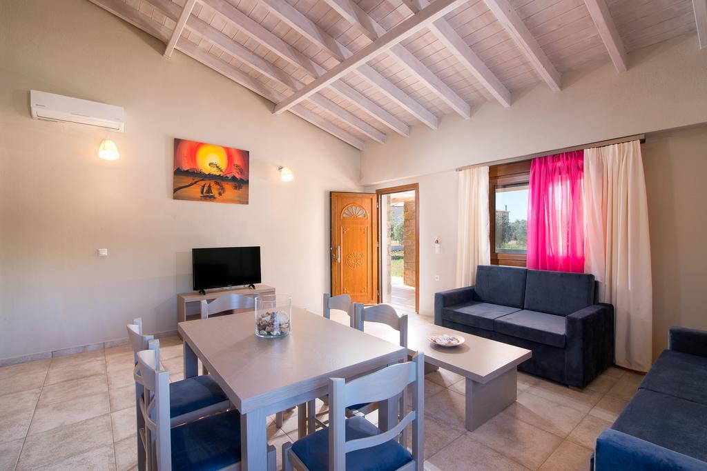 Olive Land Villas ลิเมนาเรีย ห้อง รูปภาพ