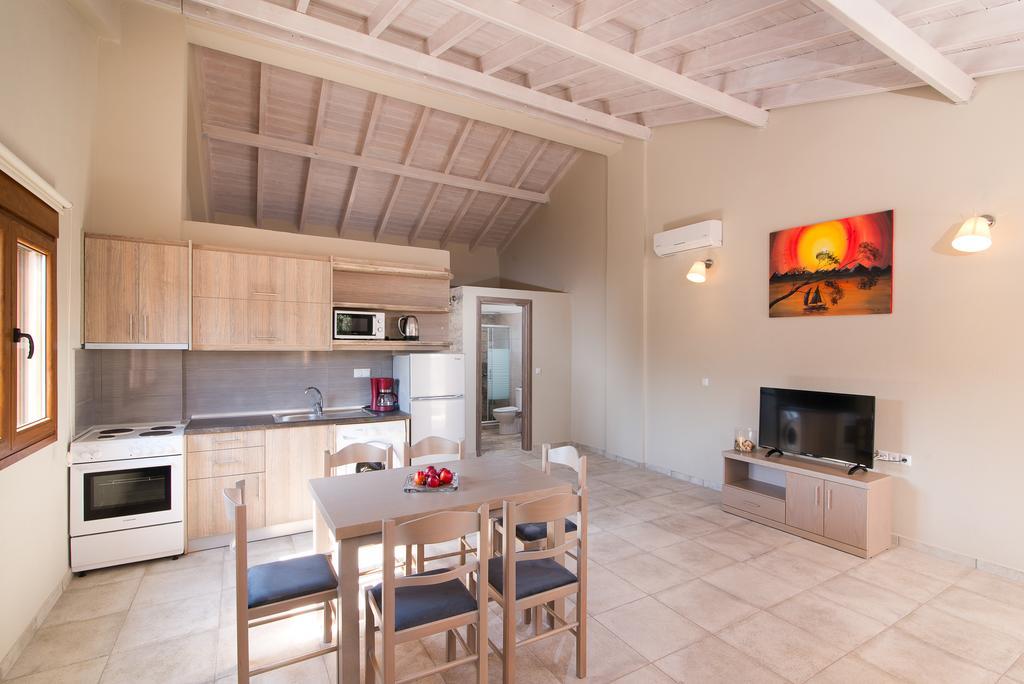 Olive Land Villas ลิเมนาเรีย ห้อง รูปภาพ