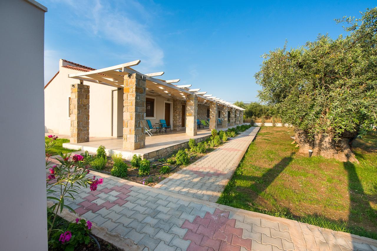 Olive Land Villas ลิเมนาเรีย ภายนอก รูปภาพ