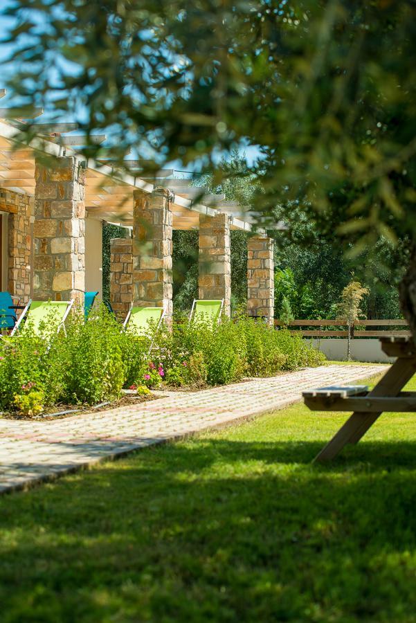 Olive Land Villas ลิเมนาเรีย ภายนอก รูปภาพ
